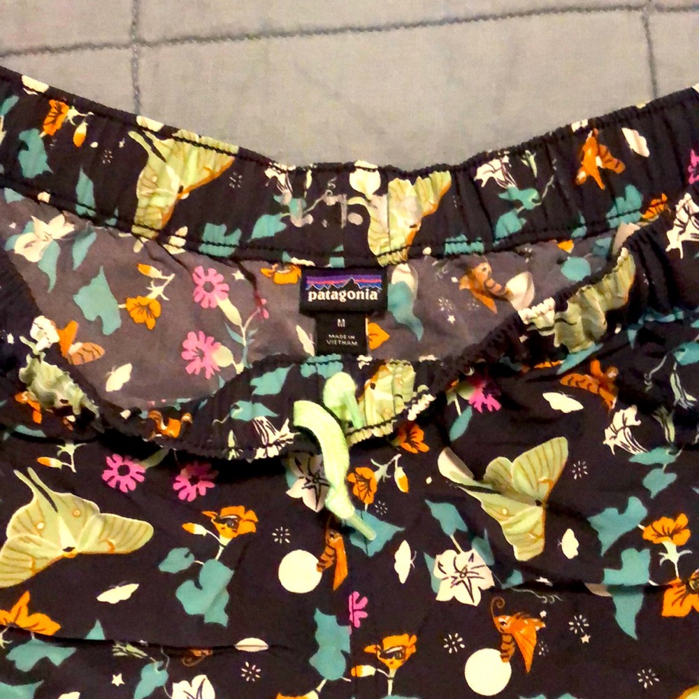 Patagonia Barely Baggies 2.5” Night Pollinators